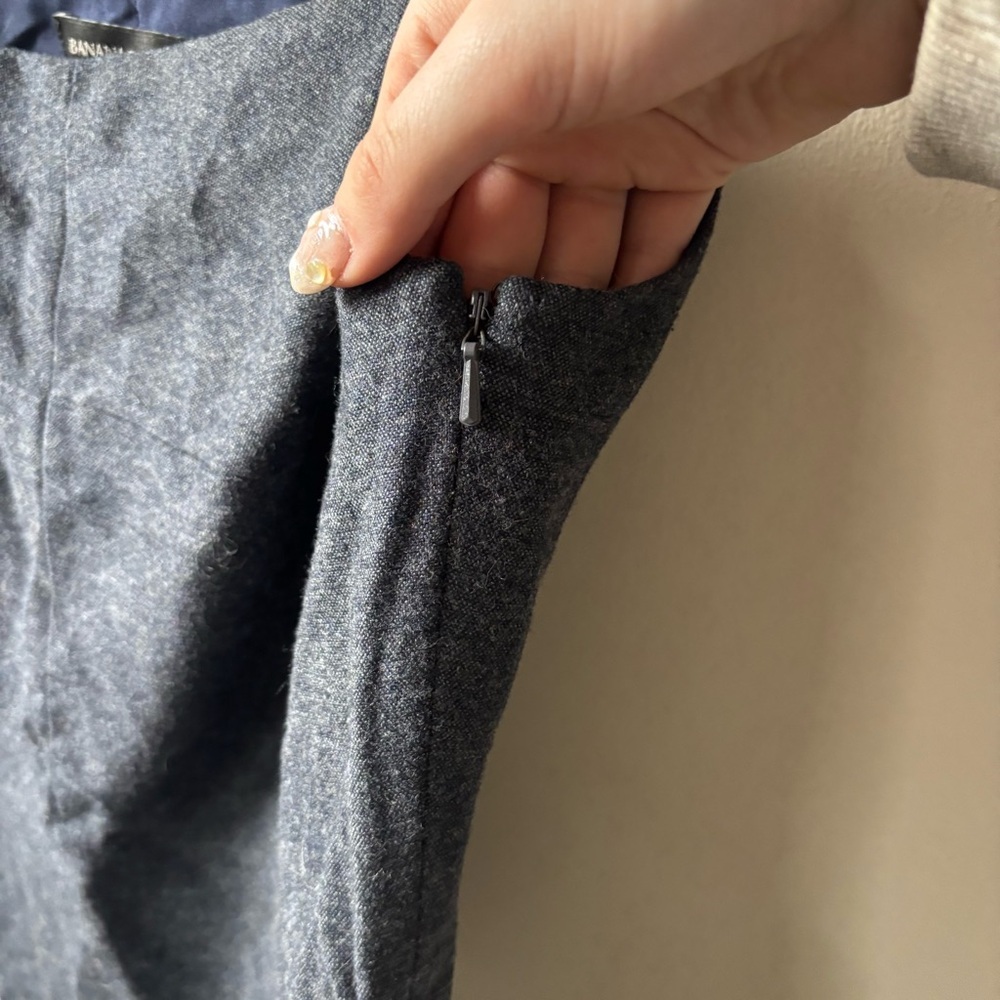 Banana Republic Wool Blend Top - Picture 2 of 5
